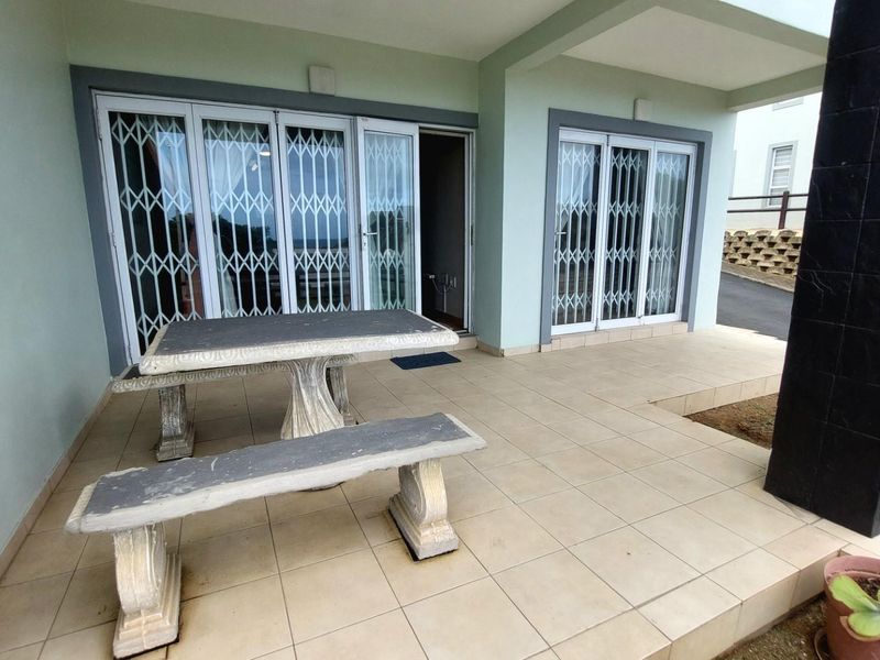 Ground Floor Apartment For Sale in Margate, KwaZulu Natal - Photo 4