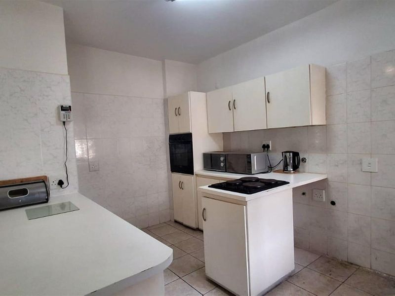 Duplex Apartment For Sale in Margate, KwaZulu Natal - Photo 5