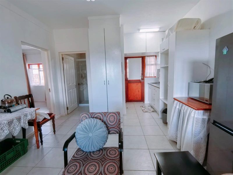 Country Retirement Village - Photo 2