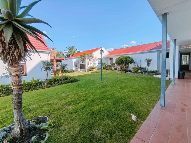 Country Retirement Village - Photo 3