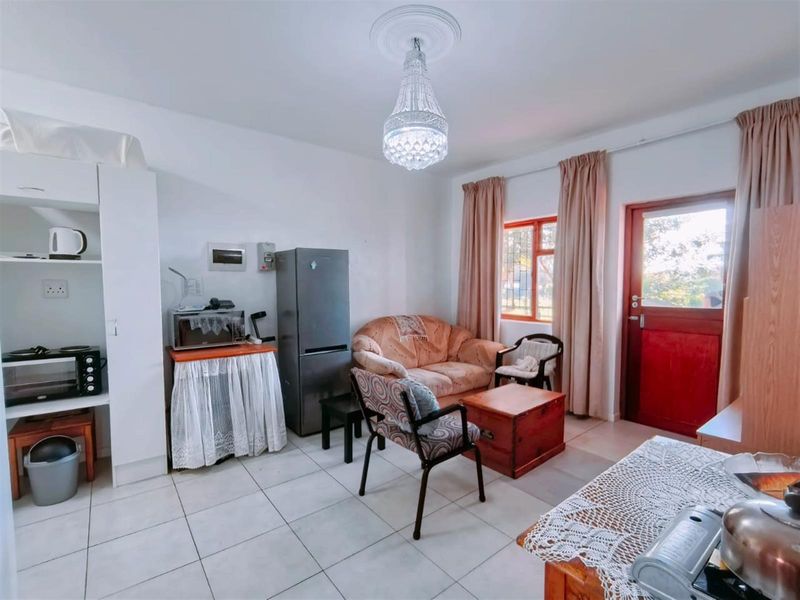 Country Retirement Village - Photo 9