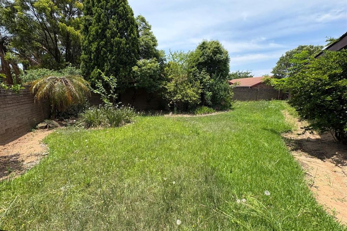 House For Sale in Aviary Hill, Newcastle, KwaZulu Natal - Photo 4
