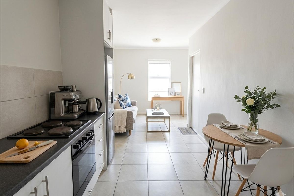 One Bedroom Apartment For Sale in La Vie Estate, Paarl - Photo 2