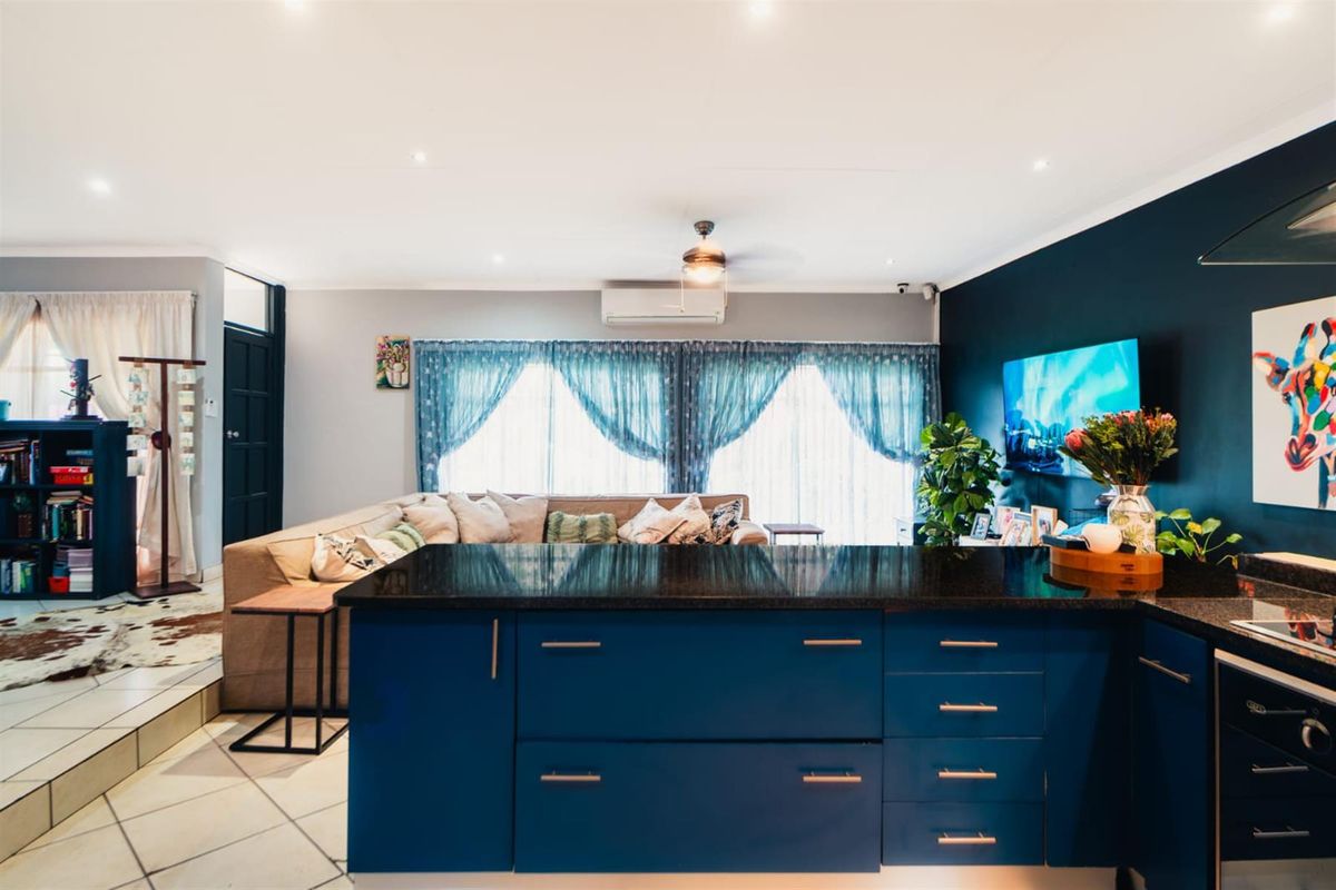 Modern Family Living in Sought-After Aqua Park, Tzaneen - Photo 4