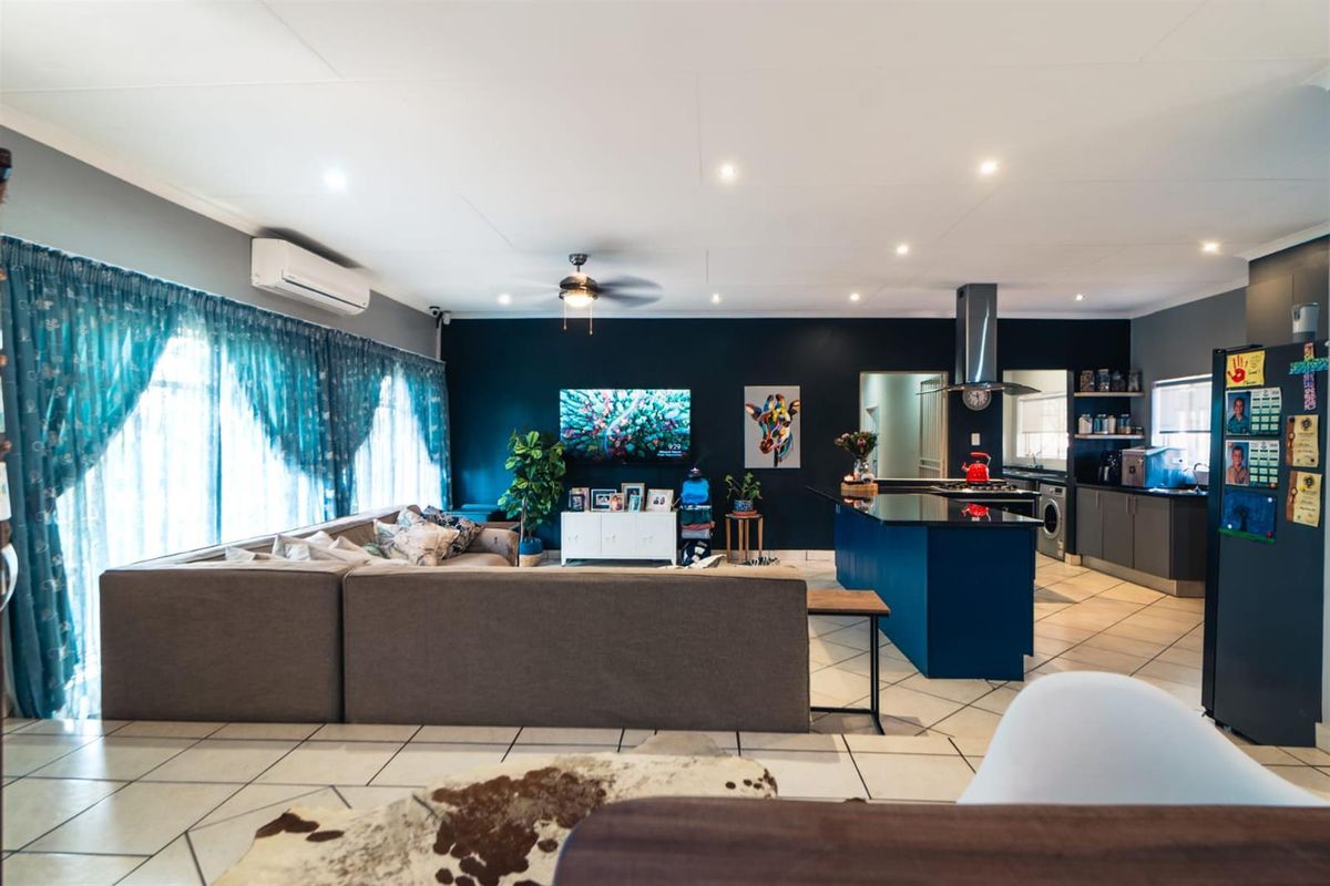 Modern Family Living in Sought-After Aqua Park, Tzaneen - Photo 3