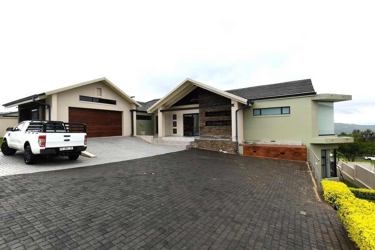 House For Sale in Drum Rock, Nelspruit - Photo 3