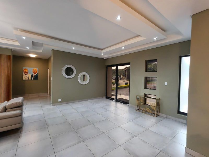 House For Sale in Drum Rock, Nelspruit - Photo 7