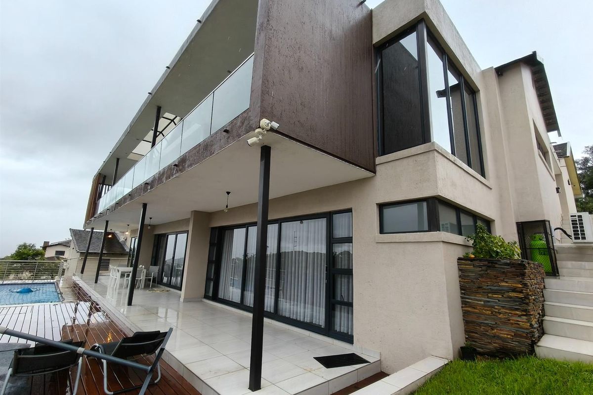 House For Sale in Drum Rock, Nelspruit - Photo 2