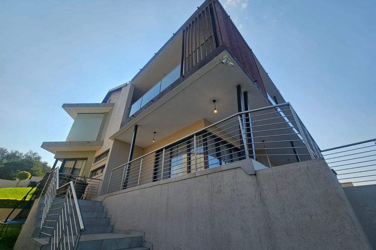 House For Sale in Drum Rock, Nelspruit - Photo 2