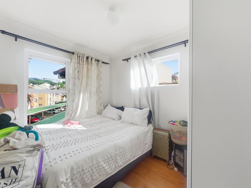 2 Bedroom Apartment For Sale in Morningside, Durban, KwaZulu Natal - Photo 9