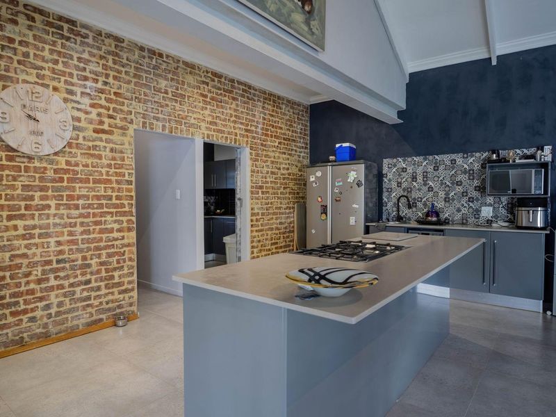 Estate Living - A Private Off-Grid Haven in Long Acres on the edge of Langebaan - Photo 4