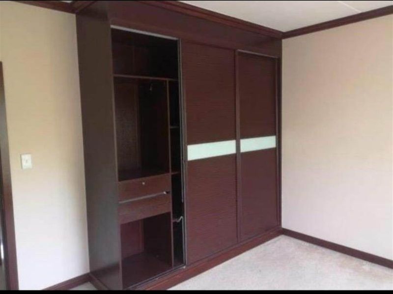 2 Bedroom,1 Bath apartment for rent in Summerset - Photo 9