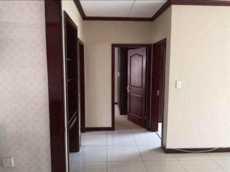 2 Bedroom,1 Bath apartment for rent in Summerset - Photo 8