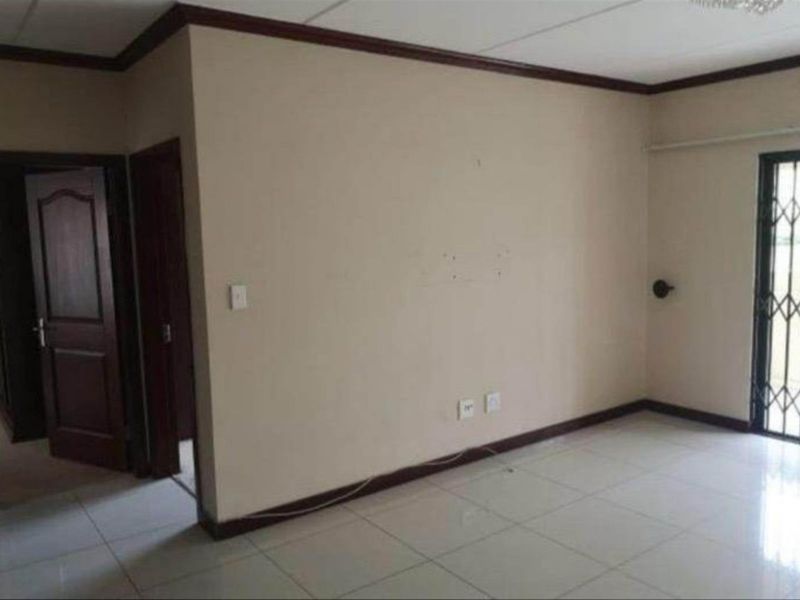 2 Bedroom,1 Bath apartment for rent in Summerset - Photo 6