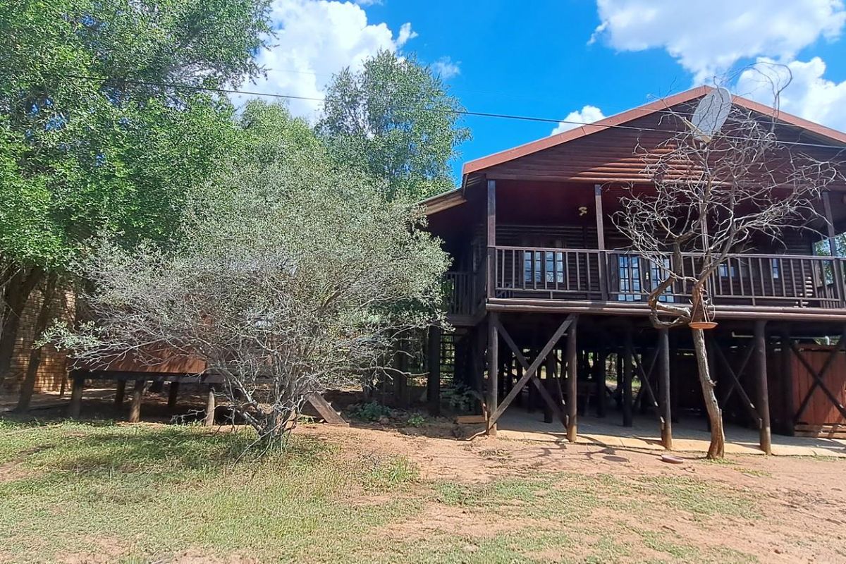 COME LIVE YOUR DREAM HERE WITH A GREENBELT VIEW! - Photo 4