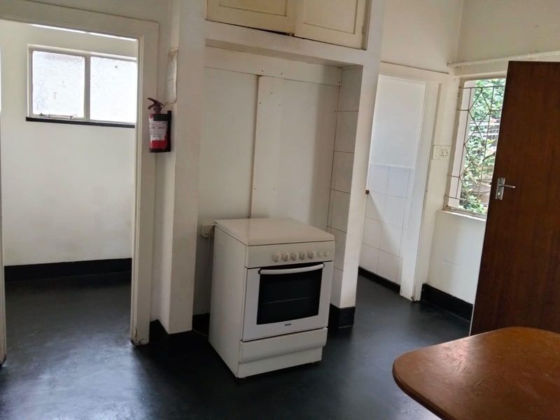 Apartment Block For Sale in Bellevue, Johannesburg - Photo 8