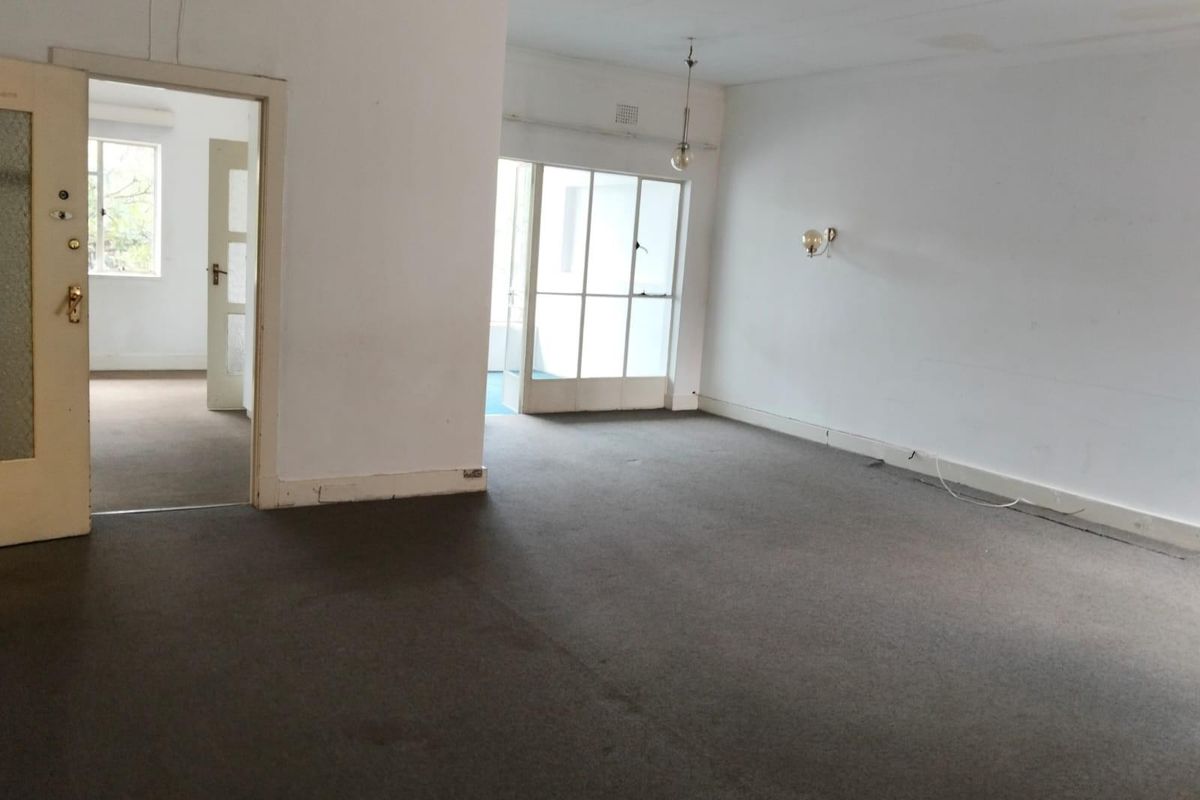 Apartment Block For Sale in Bellevue, Johannesburg - Photo 2