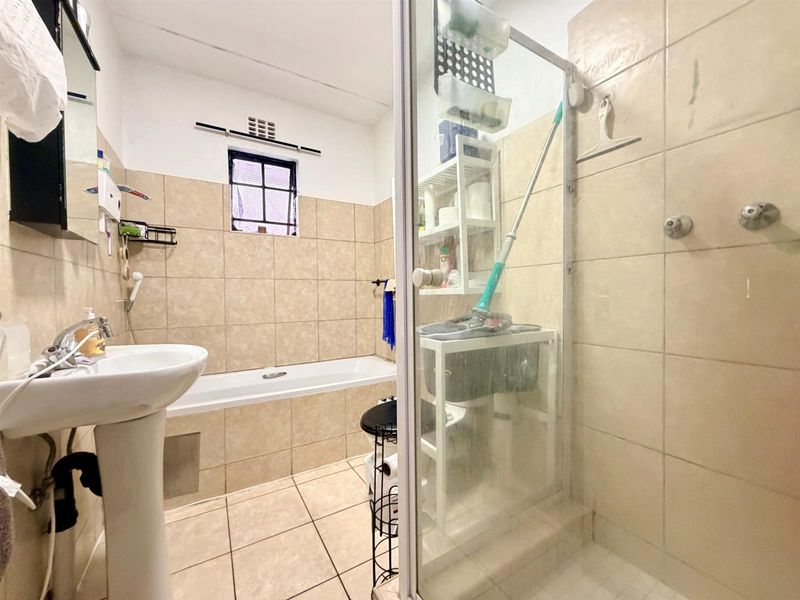 Apartment For Sale in Edenvale - Photo 10