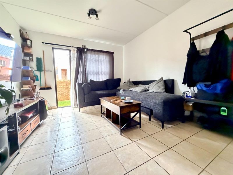 Apartment For Sale in Edenvale - Photo 4