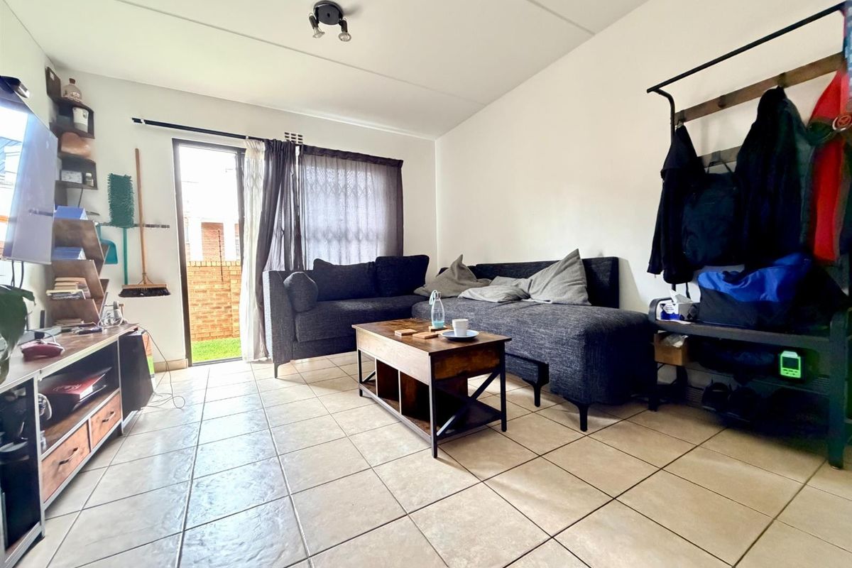 Apartment For Sale in Edenvale - Photo 5