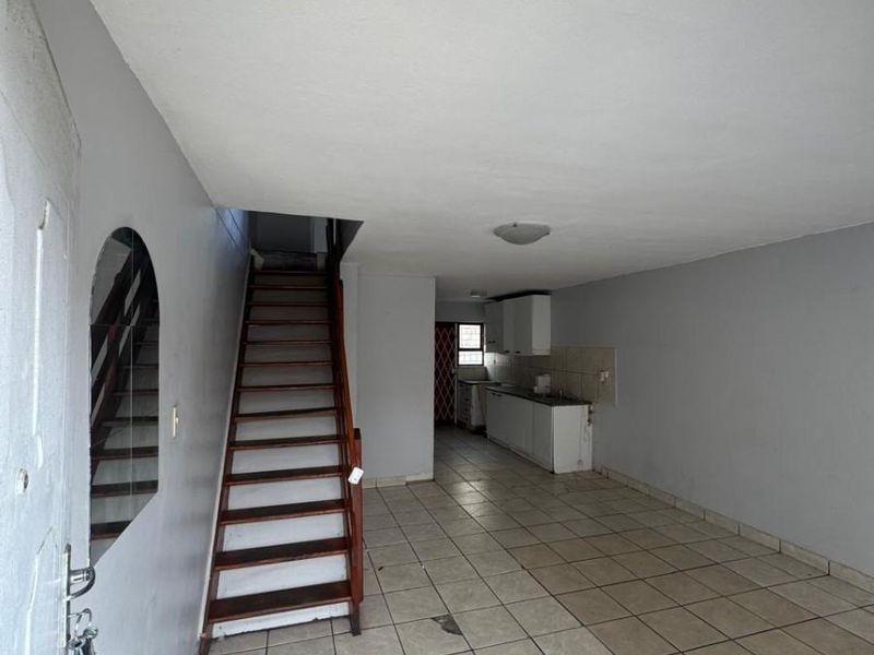 Charming Family Duplex in Summer Greens - Photo 3