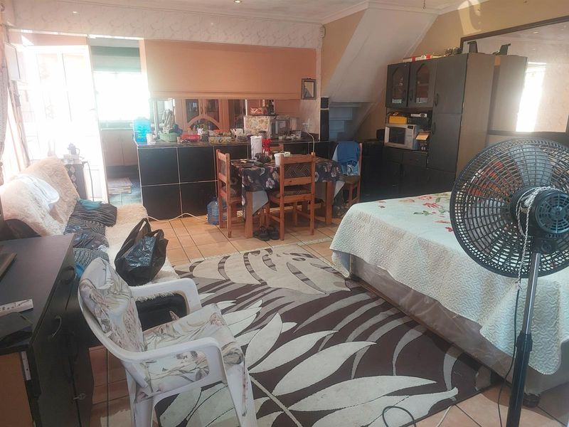 House For Sale in Montford, Chatsworth, KwaZulu Natal - Photo 4