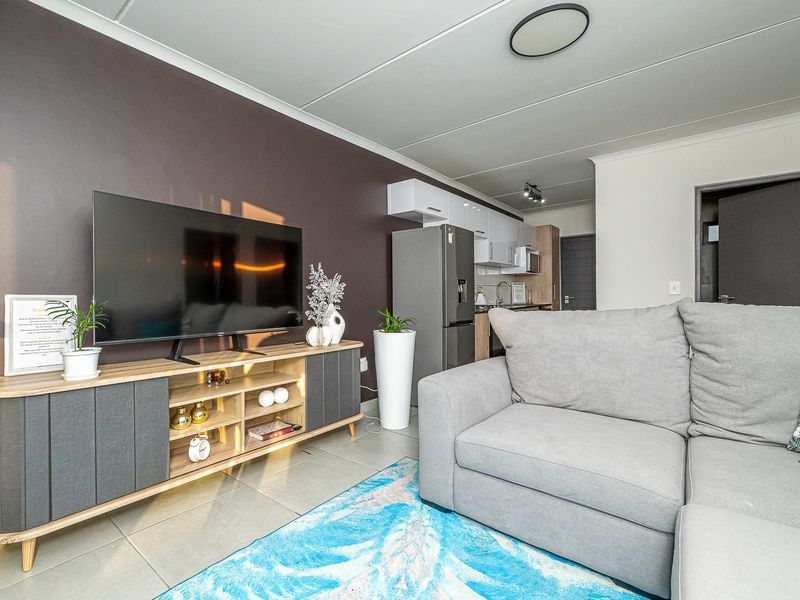 Modern 2-Bedroom Apartment for Sale in Kleijne Wingerd - Kuils River - Photo 7