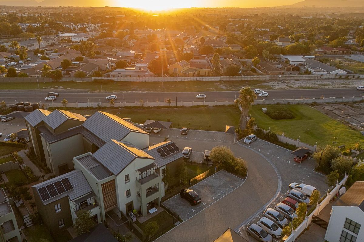 Modern 2-Bedroom Apartment for Sale in Kleijne Wingerd - Kuils River - Photo 2