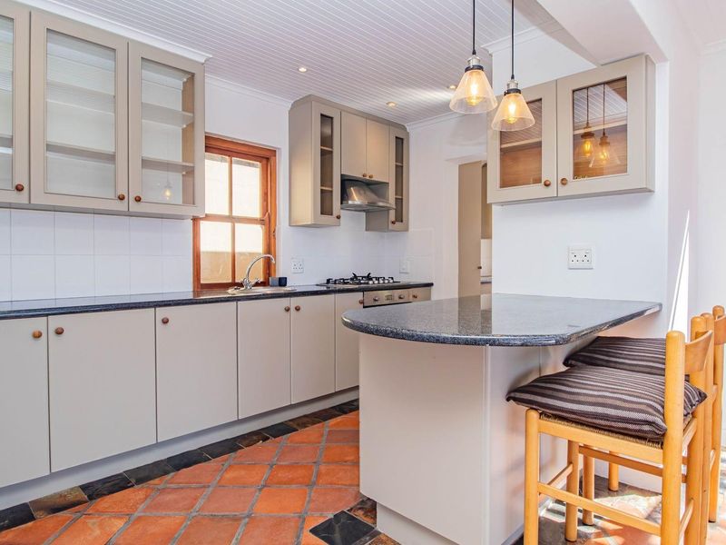 Olde Worlde Charm In Westford Bridge - Photo 10