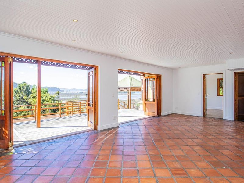 Olde Worlde Charm In Westford Bridge - Photo 5