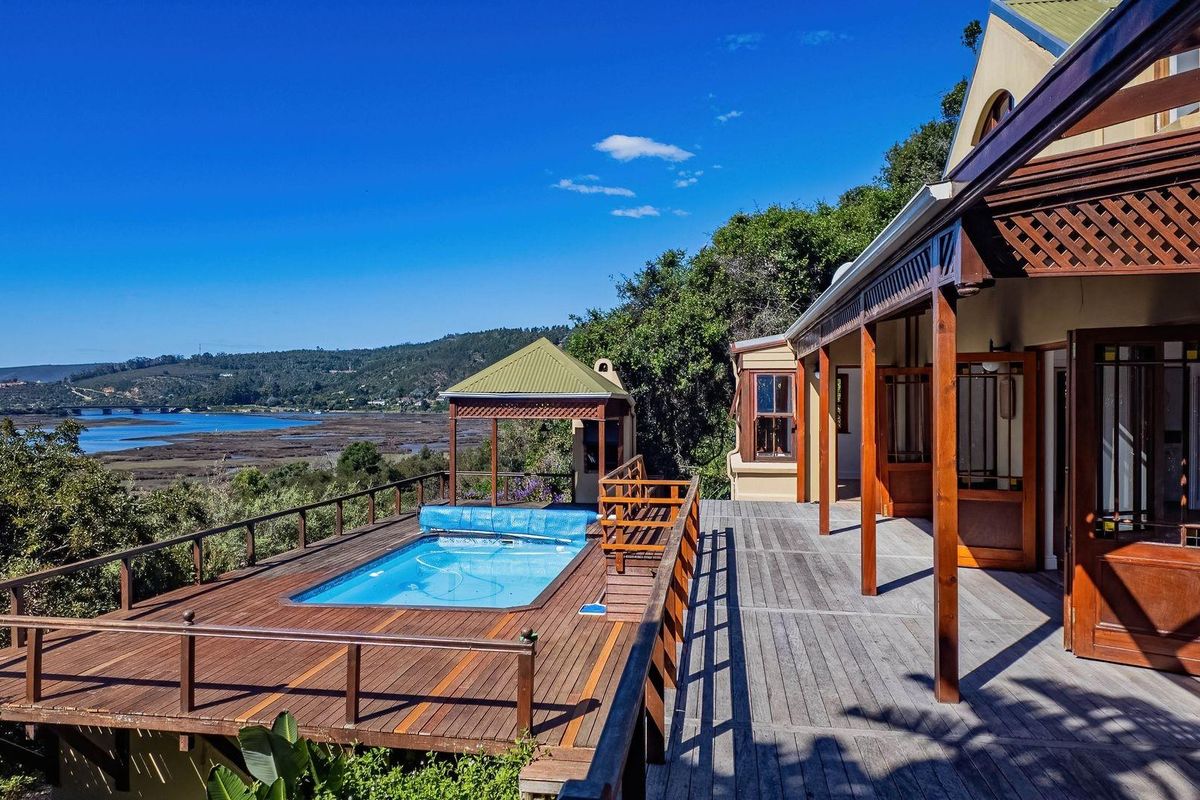 Olde Worlde Charm In Westford Bridge - Photo 3