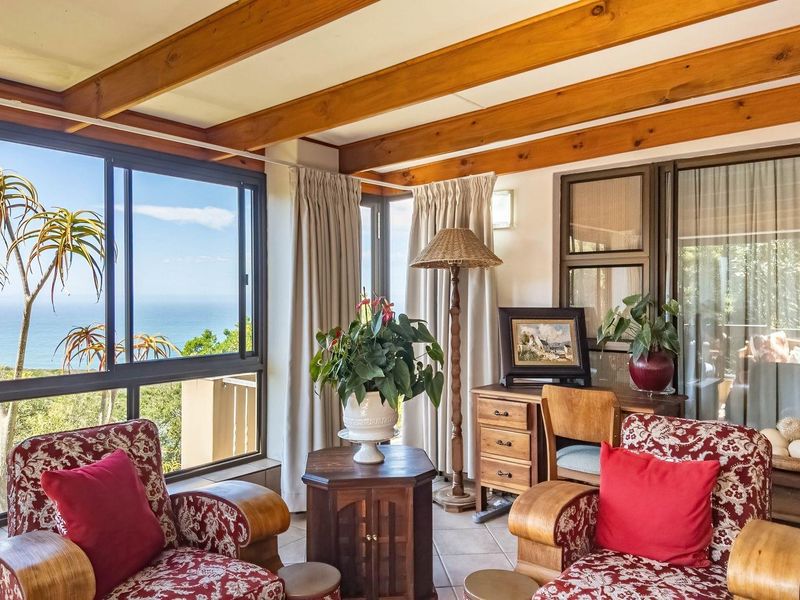 Family Home with Breathtaking Ocean Views! - Photo 4