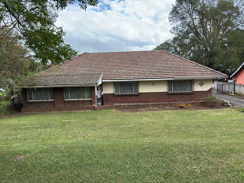 Prime Scottsville Investment | Walk to UKZN | High Rental Yield | 20 plus-Student Capacity Potential - Photo 2