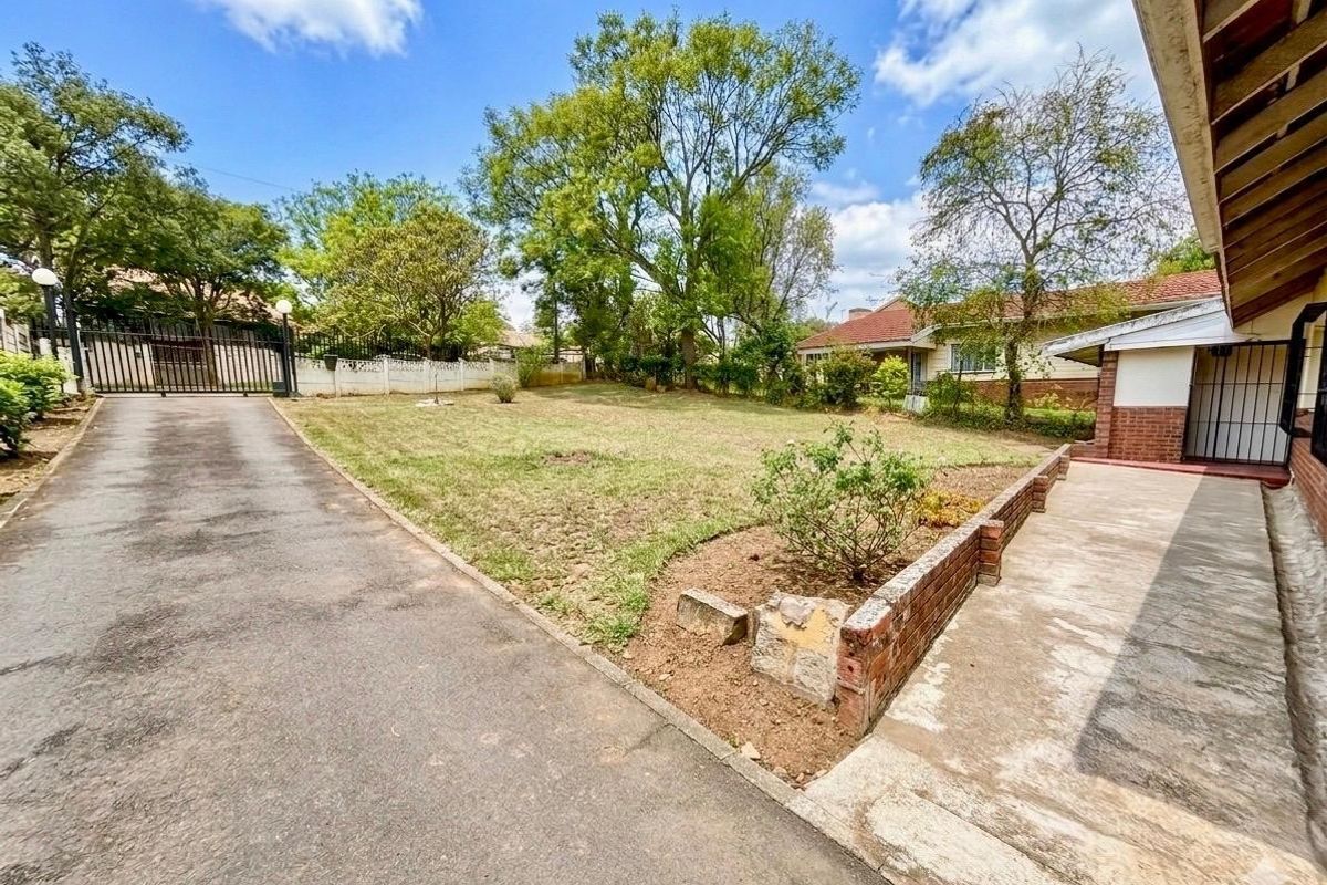 Prime Scottsville Investment | Walk to UKZN | High Rental Yield | 20 plus-Student Capacity Potential - Photo 3