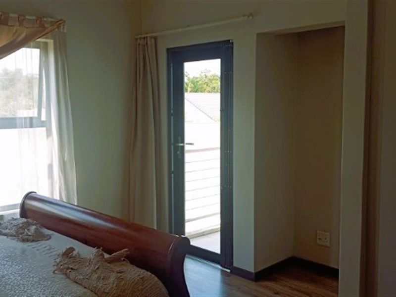 Charming Three Bedroom house in Celtisdal - Photo 10