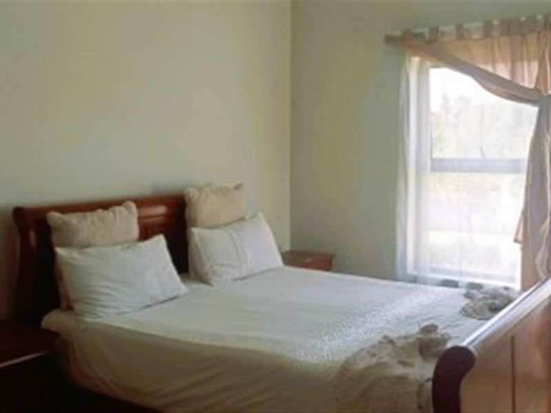 Charming Three Bedroom house in Celtisdal - Photo 3