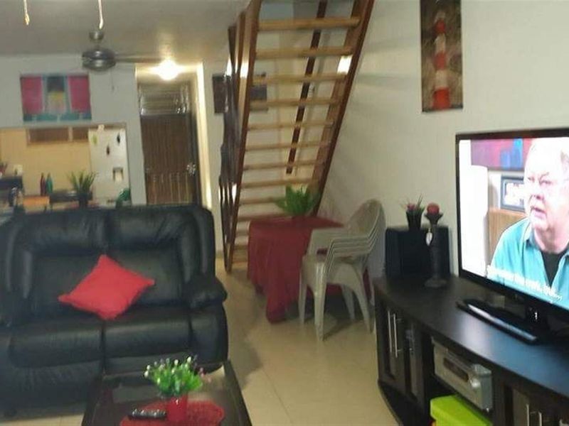 Townhouse For Sale in Margate, KwaZulu Natal - Photo 4