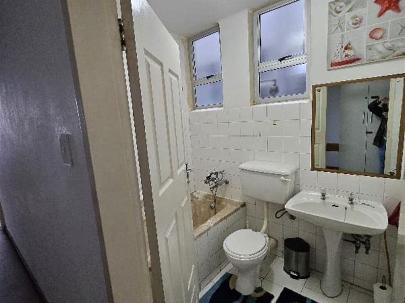 Townhouse For Sale in Margate, KwaZulu Natal - Photo 10