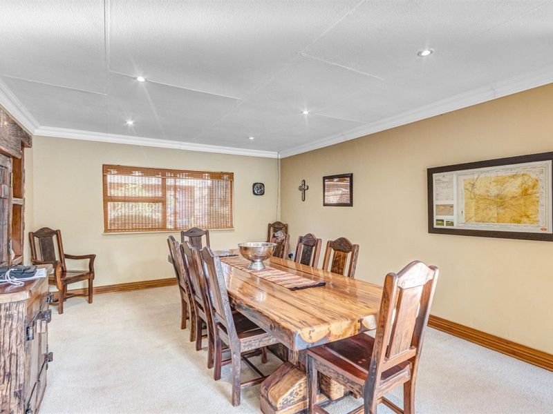 Small Holding For Sale in Ruimsig, Roodepoort - Photo 7