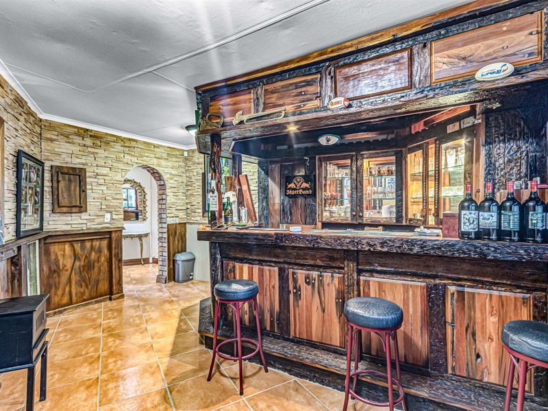 Small Holding For Sale in Ruimsig, Roodepoort - Photo 3