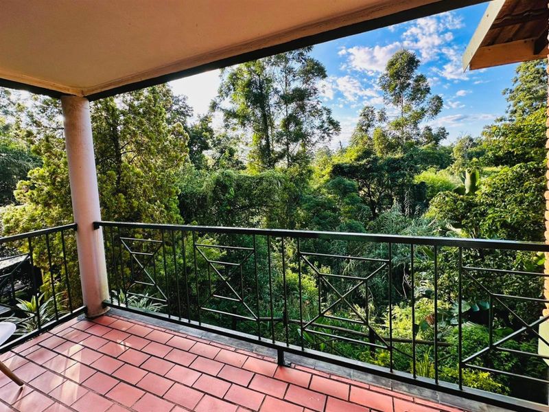 Modern, Secure, Peaceful Apartment in a Convenient Location - Photo 4