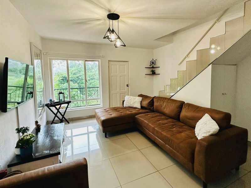 Modern, Secure, Peaceful Apartment in a Convenient Location - Photo 3