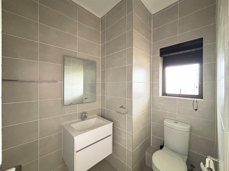 Why Settle for Less When You Can Own Top Floor Views in the Heart of Ballito - Photo 10