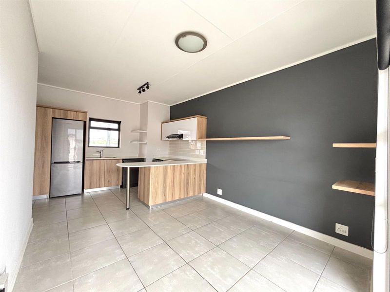 Why Settle for Less When You Can Own Top Floor Views in the Heart of Ballito - Photo 9