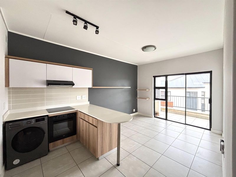 Why Settle for Less When You Can Own Top Floor Views in the Heart of Ballito - Photo 5