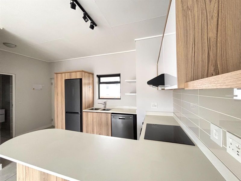 Why Settle for Less When You Can Own Top Floor Views in the Heart of Ballito - Photo 3