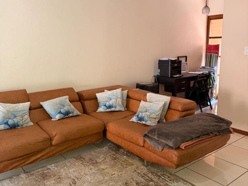 Townhouse For Sale in Vryheid, KwaZulu Natal - Photo 10