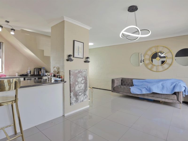 Duplex Apartment for Sale in Blouberg Sands - Photo 5