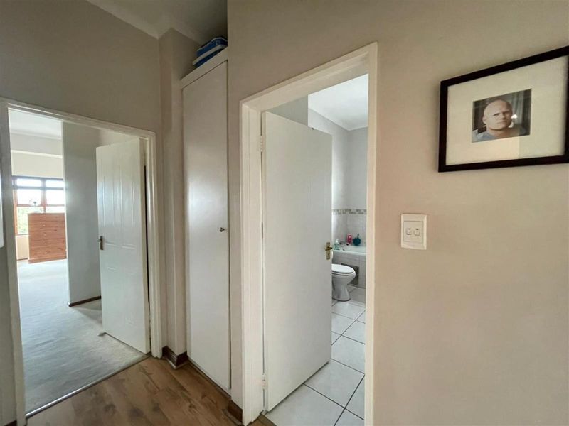 Apartment To Rent in Bryanston, Sandton - Photo 9