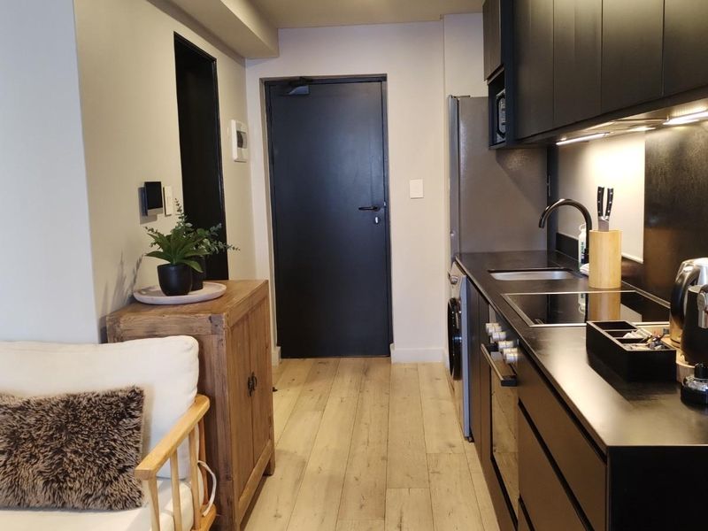 Move-In Ready Studio Furniture Included VAT-Based Sale (No Transfer Duty) - Photo 8